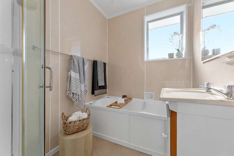 19 Lynley Crescent Blenheim Central_11