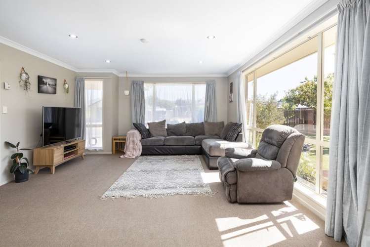 12 Vorbach Place Renwick_6