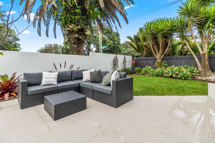 1/22 Tiri Road Milford_7