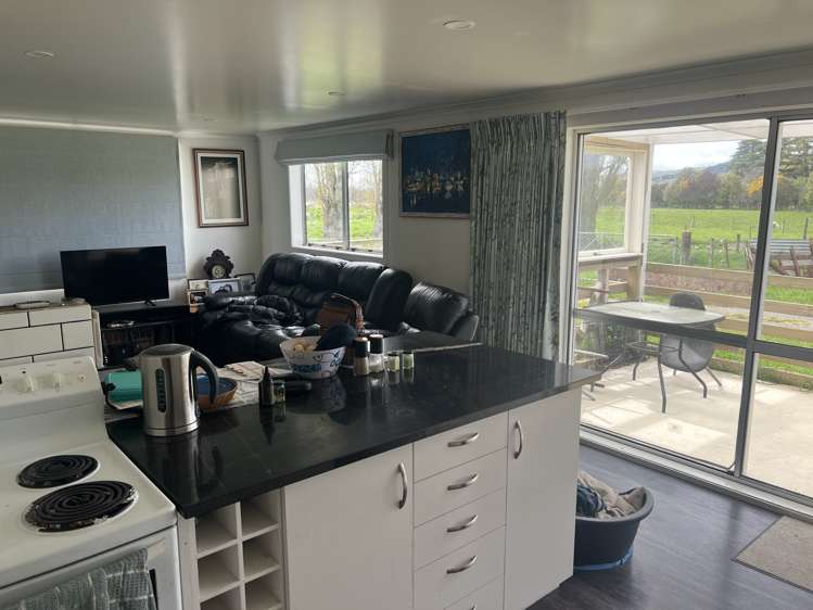 354D Manaia Road Homebush_13