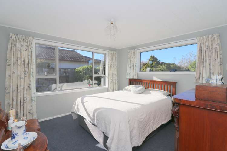 35 Elm Crescent Gladstone_13