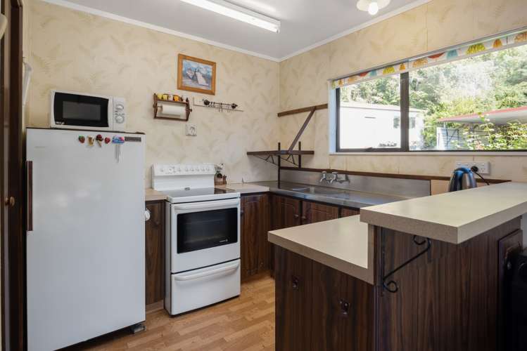 1699 Kenepuru Road Kenepuru Sound_9