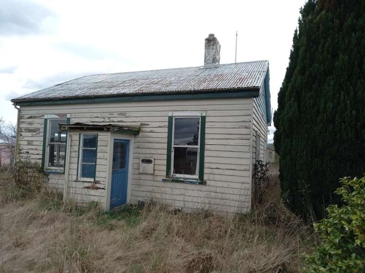 160 Birchwood Road_0