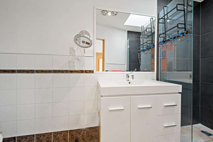 1 Clarendon Road Saint Heliers_13