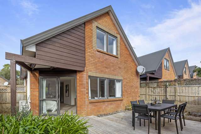 3 bed Townhouse - Oteha Valley