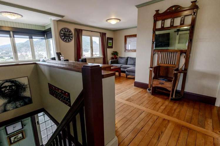 36 Chapel Street Greymouth_14