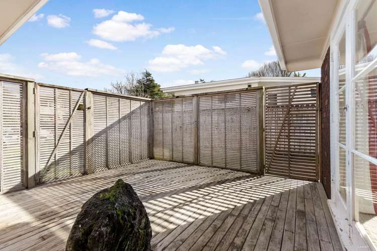 50 Tahi Terrace Glen Eden_11