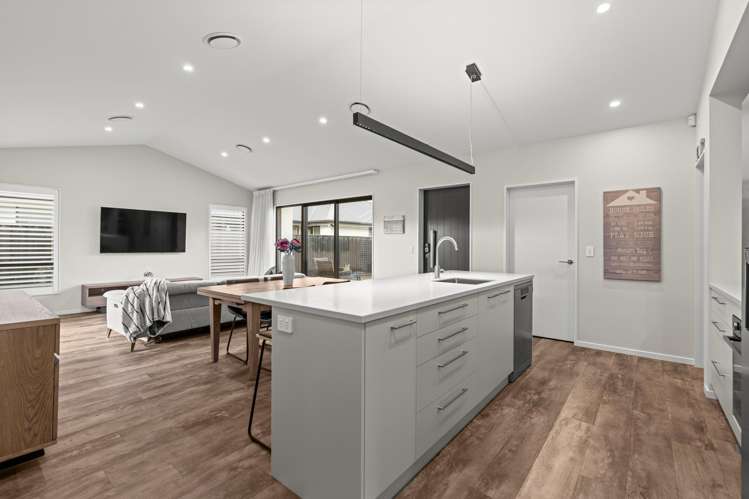 29 Dray Place Halswell_3