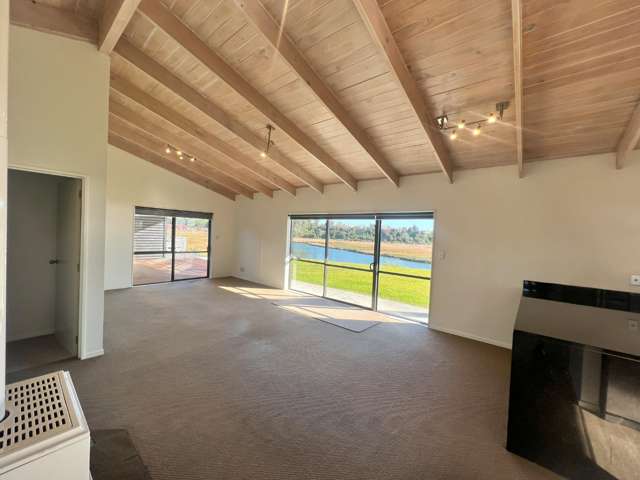 101 College Place 11233_3