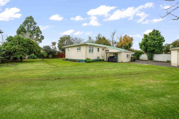 4 and 6 Resolute Way Papakura_3
