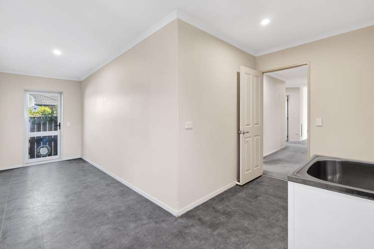 6 Wanderers Avenue Brightwater_11