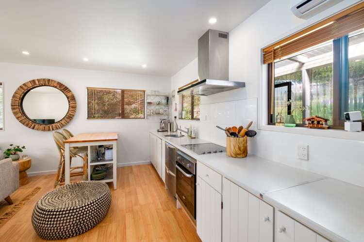 34 Junction Road Oneroa_3