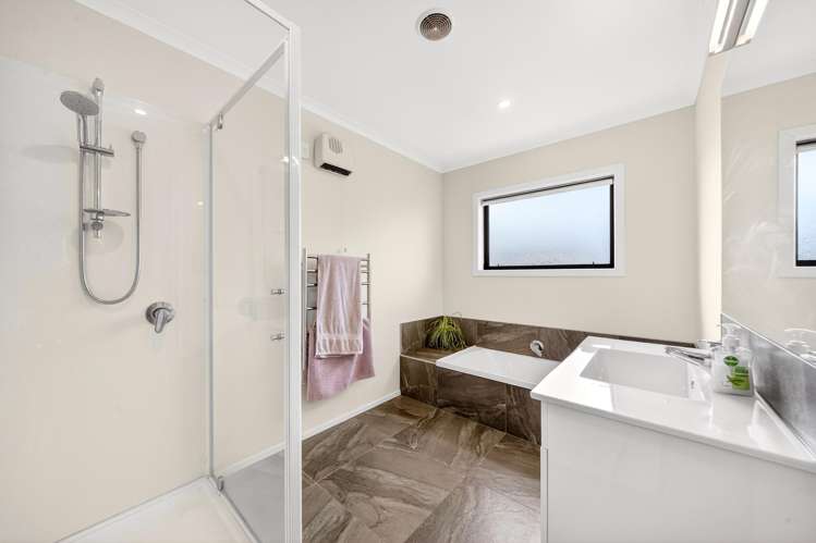 2 Craigmillar Street Solway_15