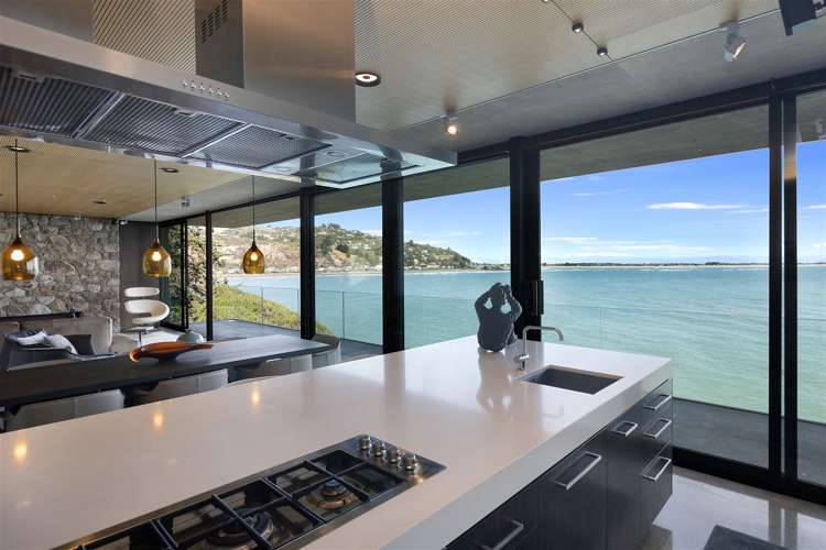 1 Whitewash Head Road Scarborough_14