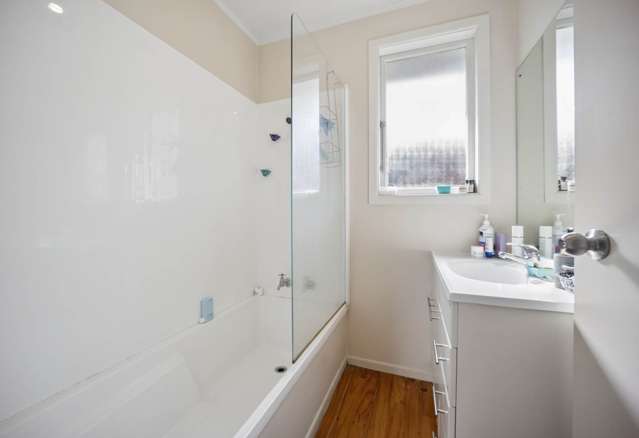115 Wharf Road Te Atatu Peninsula_3