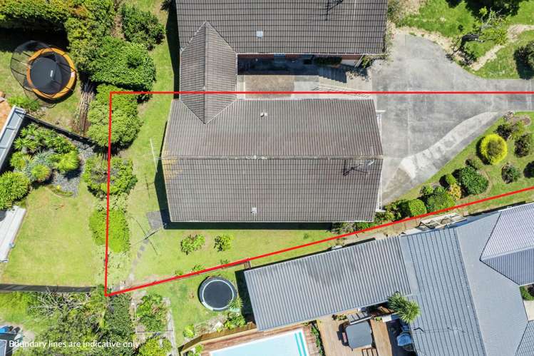 2/15 Kayeleen Place Cockle Bay_13