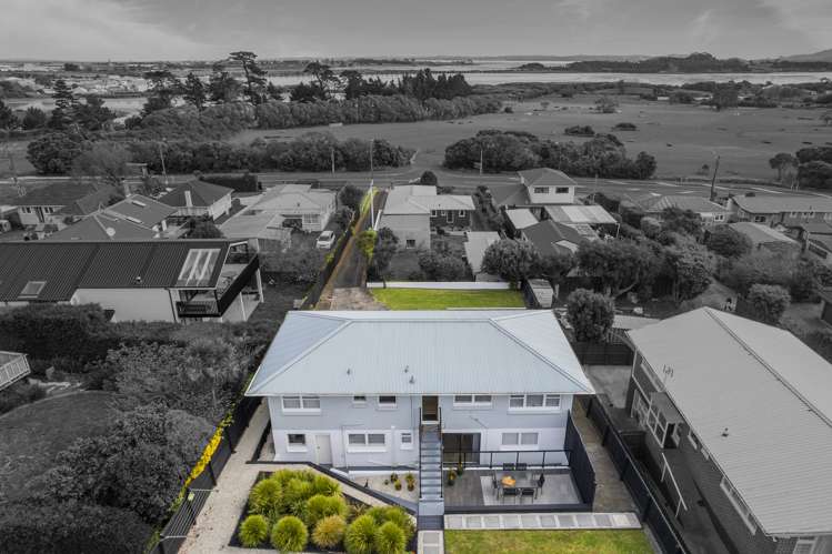 121 Wallace Road Mangere Bridge_15