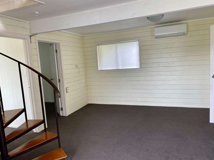 55 Kennedy Point Road Surfdale_12