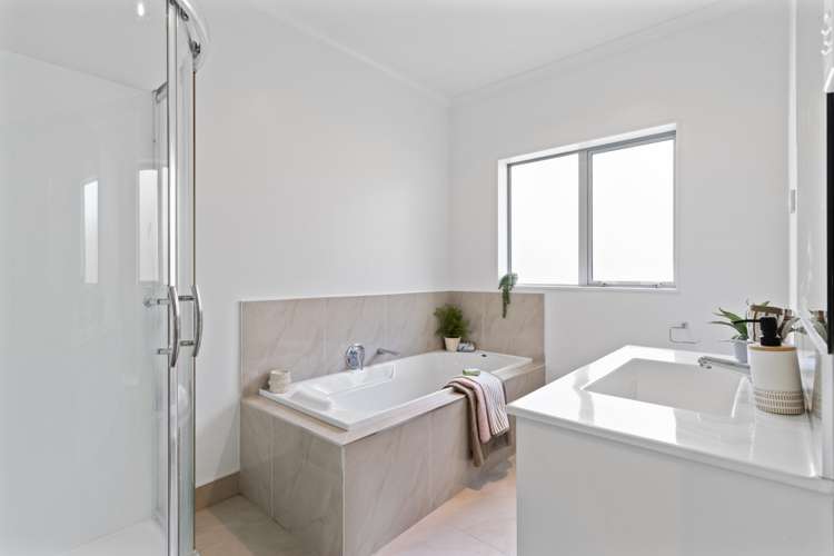 3 Ella Place Grandview Heights_15