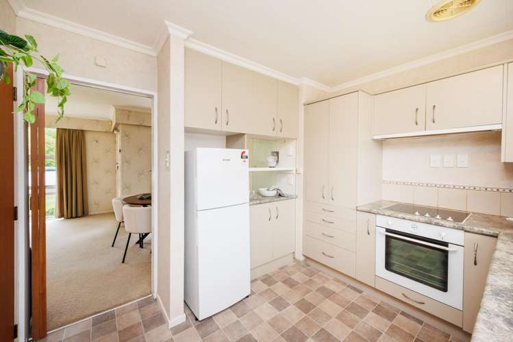 20 Ruha Street West End_7