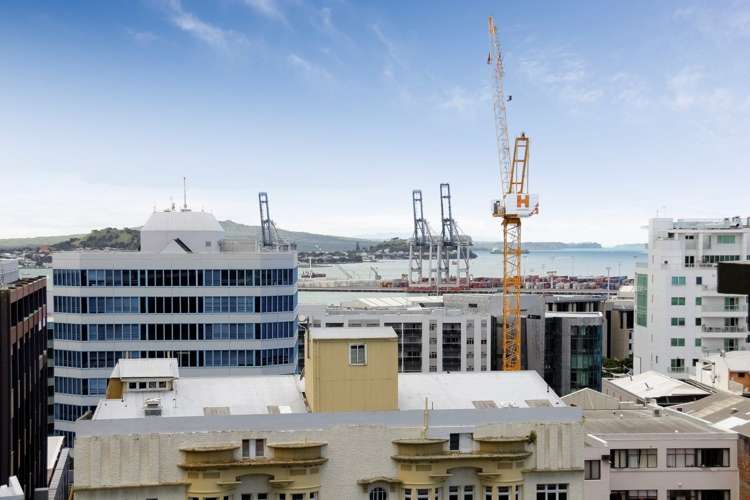 1002/10 Waterloo Quadrant Auckland Central_7