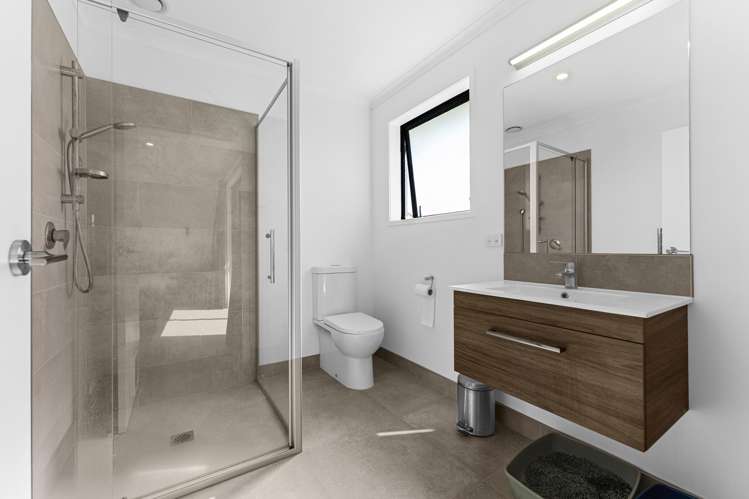 6C Goble Road Clarks Beach_16