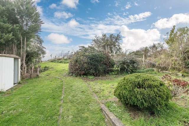 24 Kaka Road Raumati Beach_2