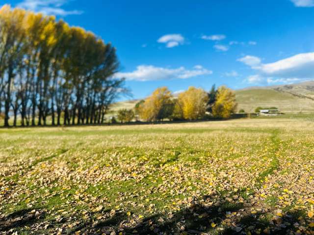 9.36ha Flat and Rolling Land with River Frontage