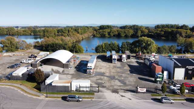 4 Lakeside Place Harewood_1