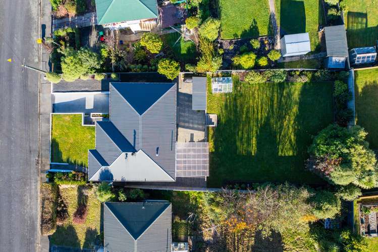 8 Mcdonald Street Brockville_24