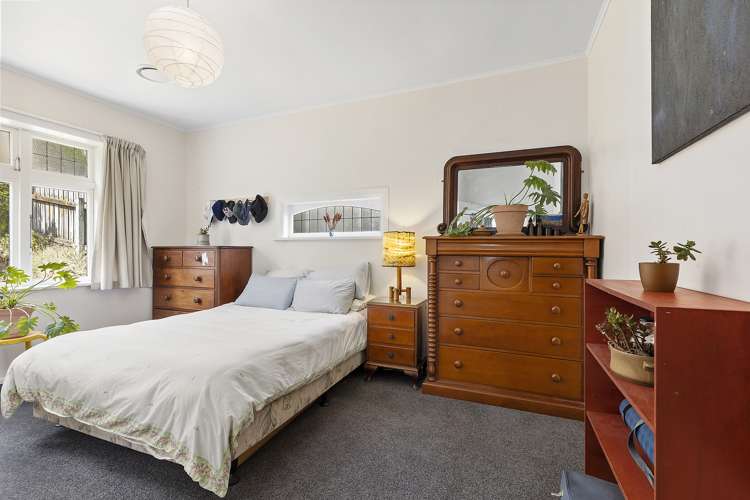 14 Lonsdale Crescent Rongotai_10