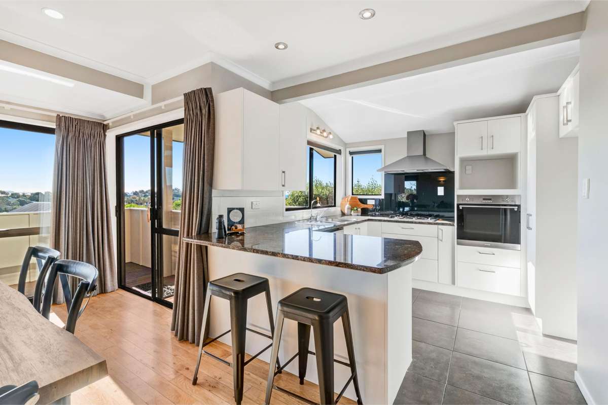24 Halldene Terrace_3