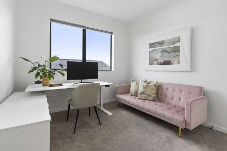 24 Siren Street Wainui_11