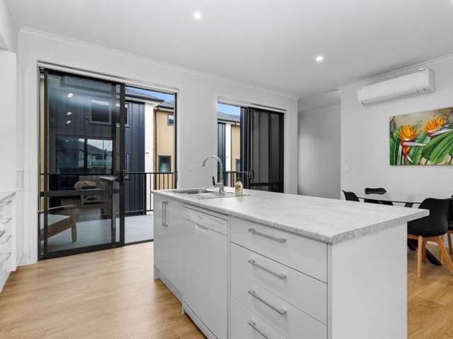 9/1152 Victoria Street Hamilton Central_2