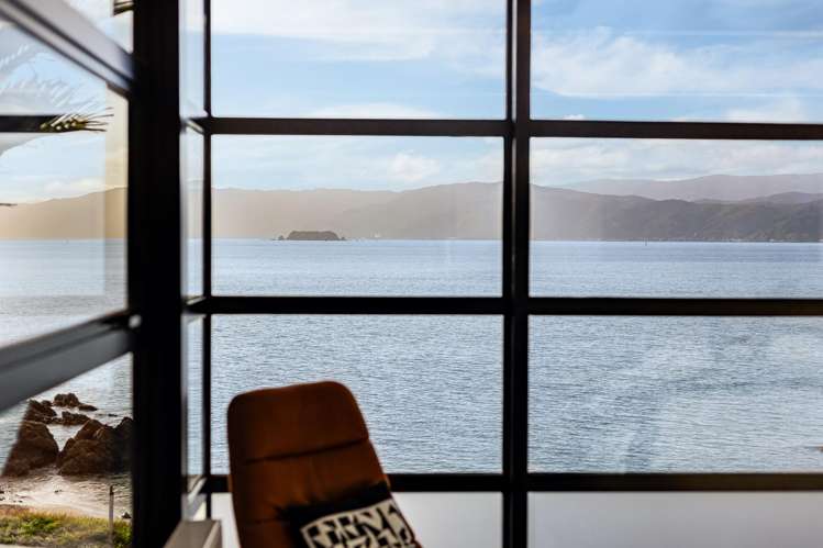 377A Karaka Bay Road Karaka Bays_22