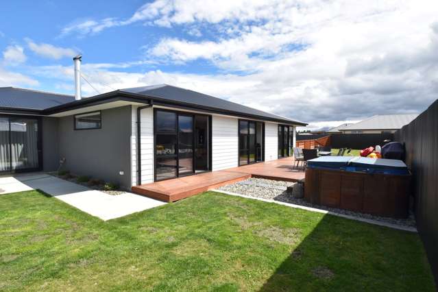 13 Unwin Place Twizel_1