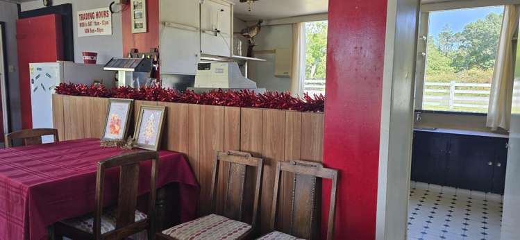 1155 Makuri Road Stratford_21