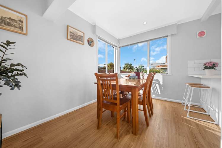 11 Tirimoana Road Te Atatu South_6
