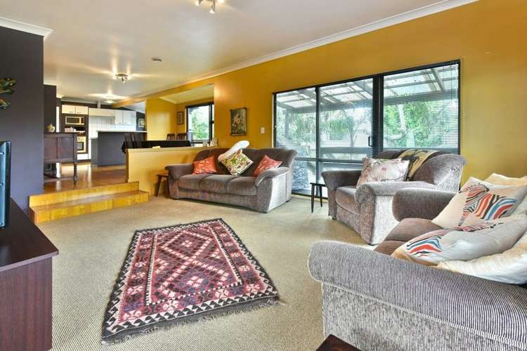 4 Saint Annes Crescent Wattle Downs_1