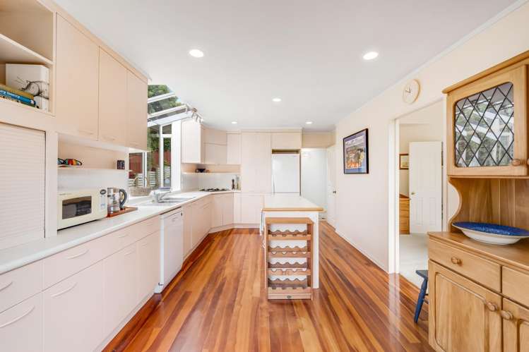 18 Gibson Place Mellons Bay_9