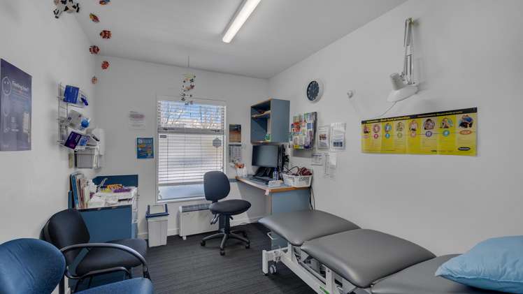 81-83 Waltham Road Sydenham_11