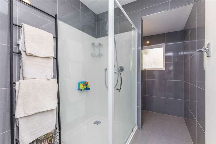 1/65 Eskdale Road Birkdale_15