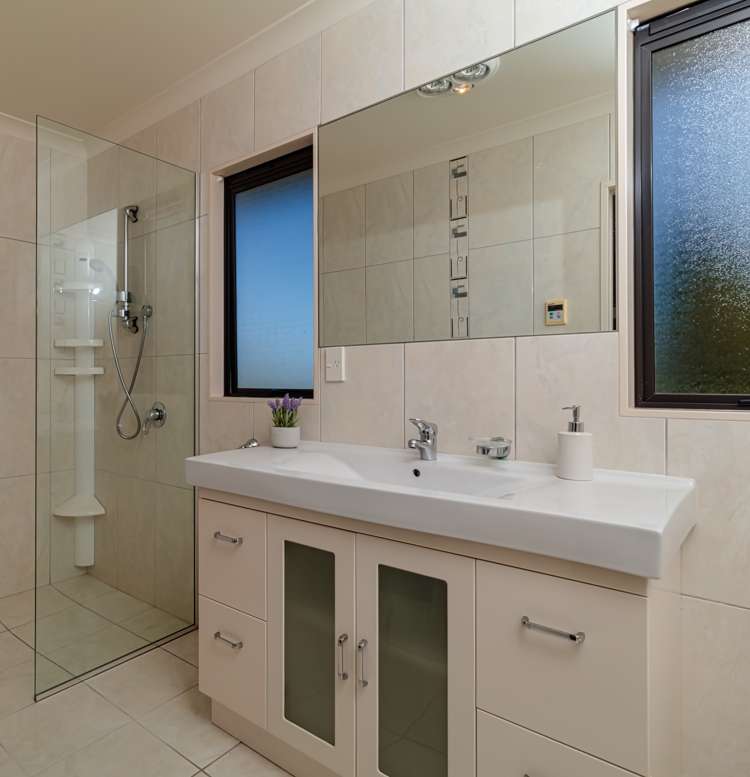 109 Tironui Drive Taradale_20