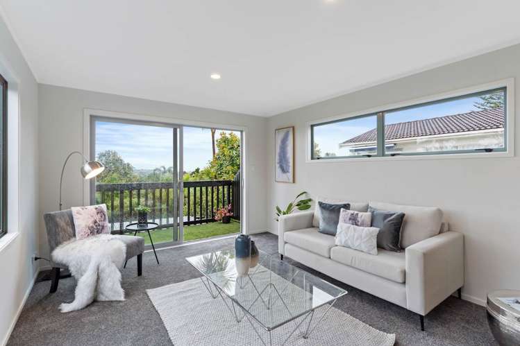 8 Holt Avenue Torbay_37