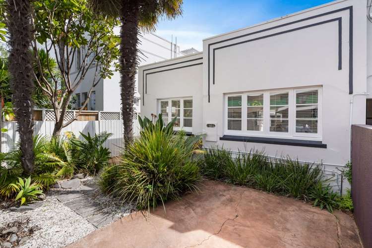 1/187 Jervois Road_0