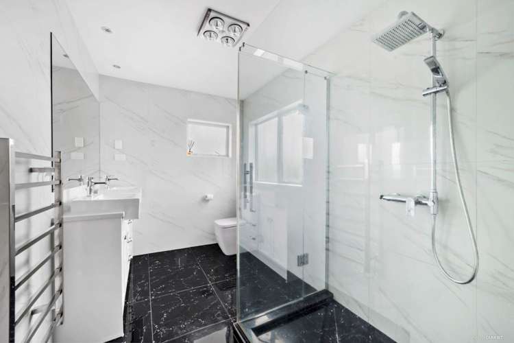 53 Golden Morning Drive Albany Heights_7