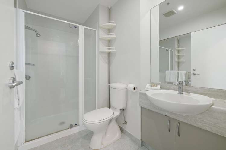 10/12 Maunganui Road 11229_8