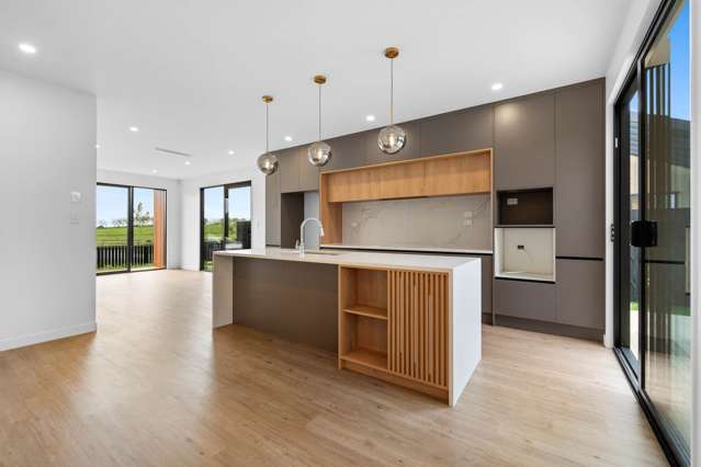 57 Karaka Village Parade Karaka_4