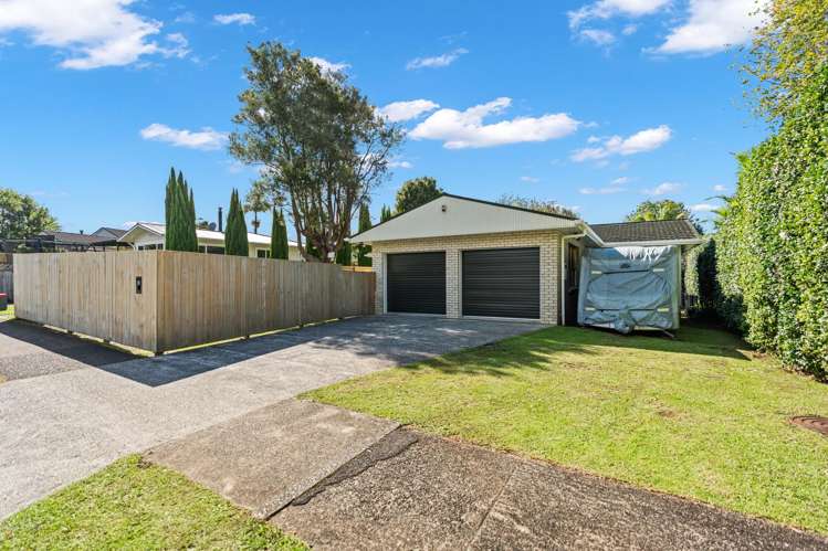 6 Fairway Drive Te Kamo_17