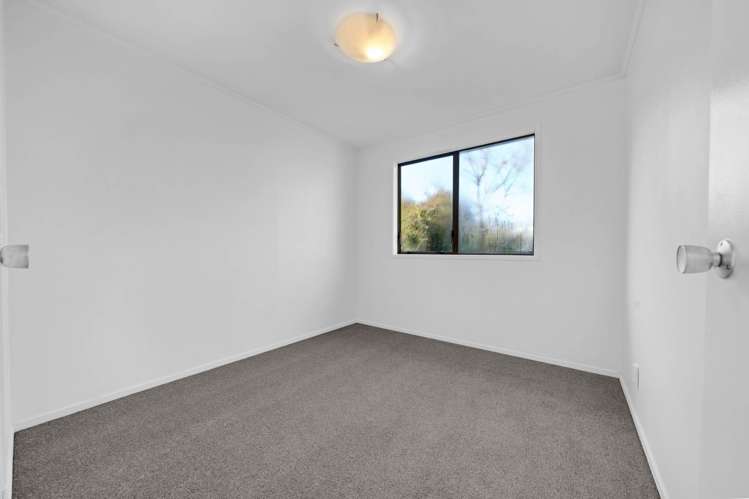6 Redcrest Avenue Red Hill_15